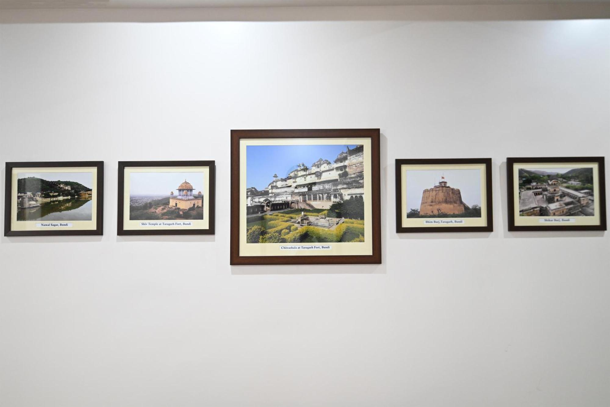 Hadendra Residences *