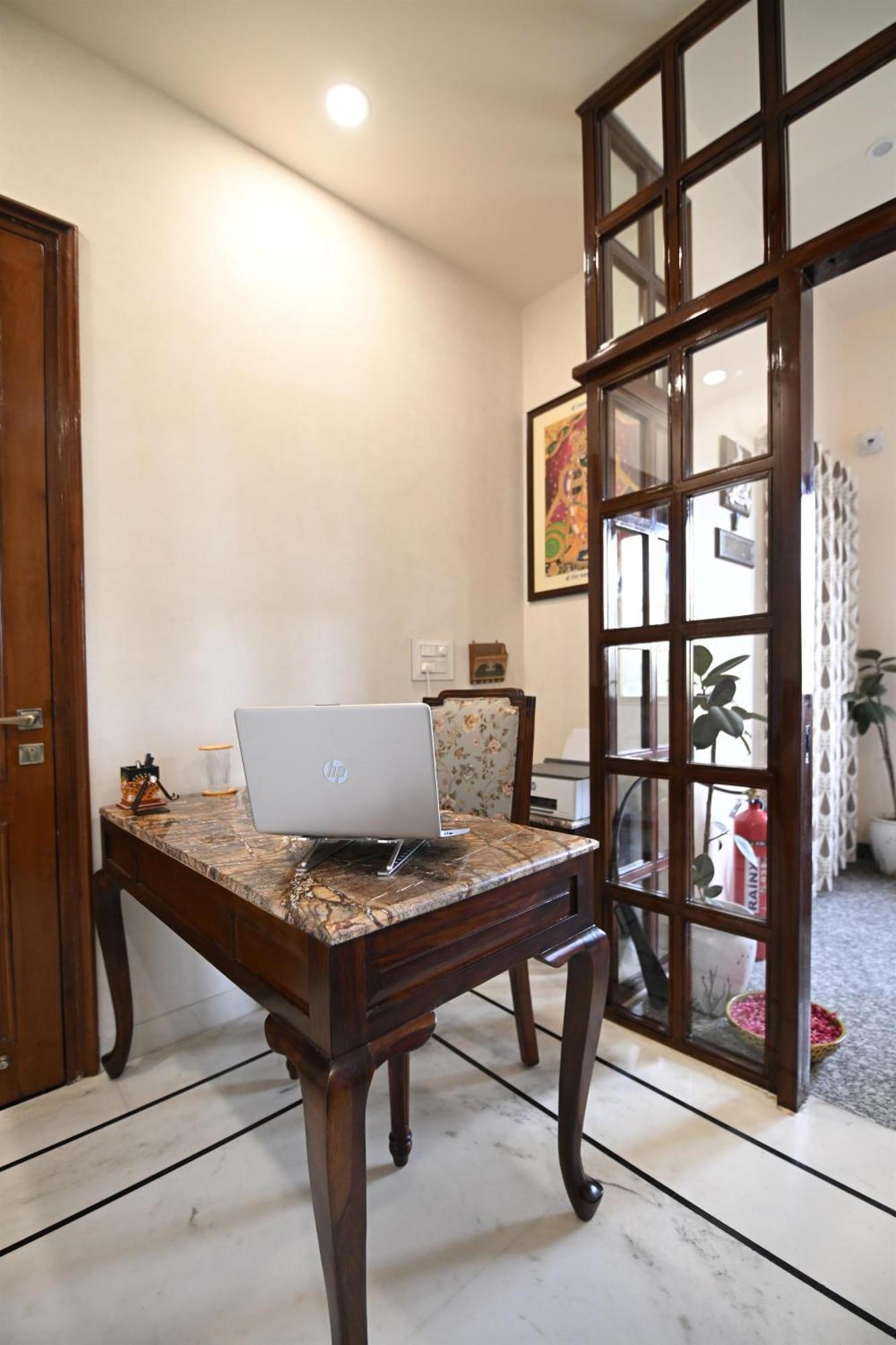 Hadendra Residences Homestay *